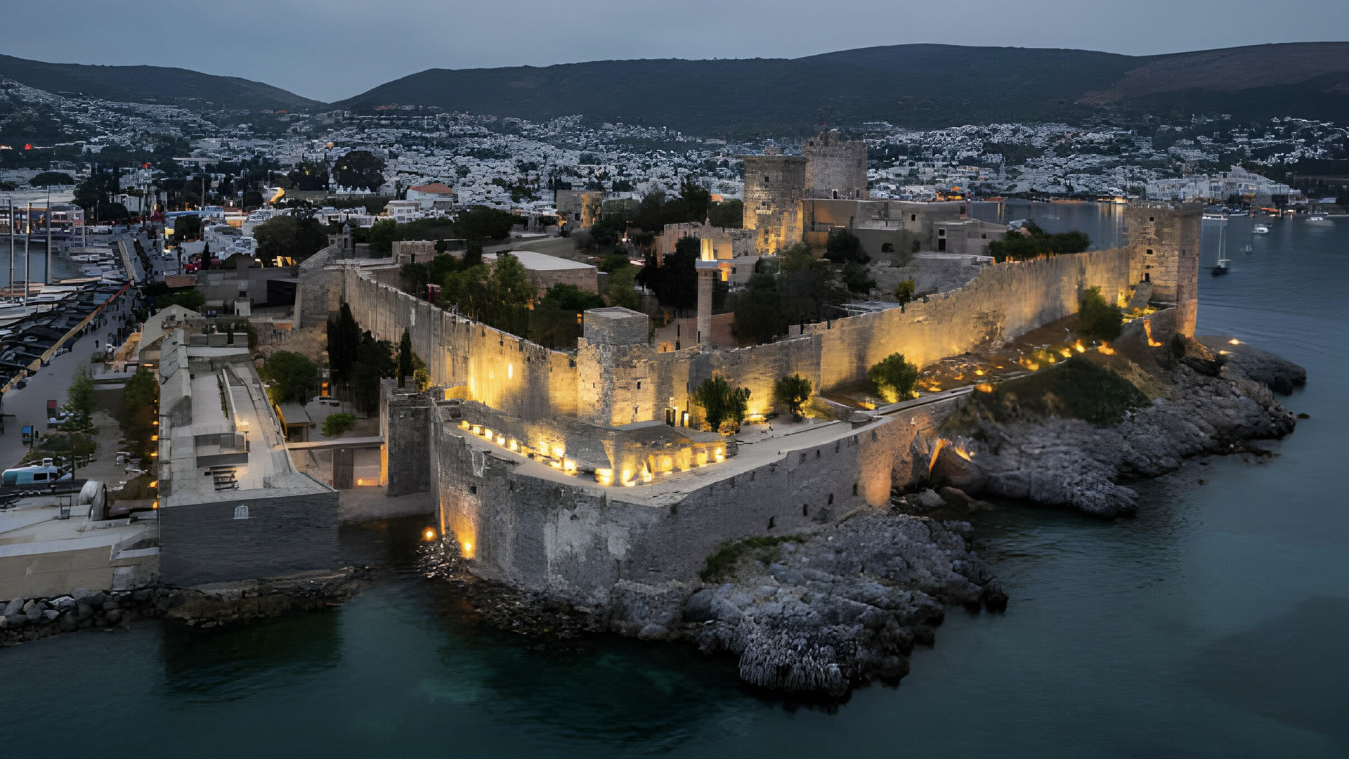 Bodrum Kalesi'nde Görülecek Yerler